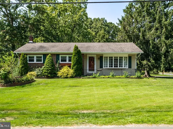 1788 Almonesson Rd, Deptford, NJ 08096