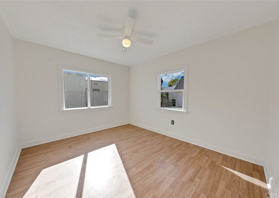 1st image of 1218 Crestview Ave