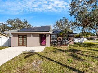 3606 29th St E, Bradenton, FL 34208