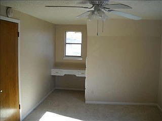 2nd image of 3448 Oak Creek Cir