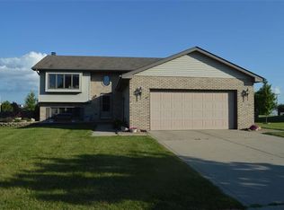 1335 W 97th Pl, Crown Point, IN 46307