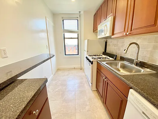 Rented by JM Preston Properties LLC | media 12
