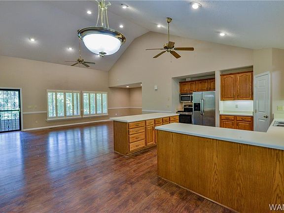 2nd image of 12199 Acker Bennet Pkwy