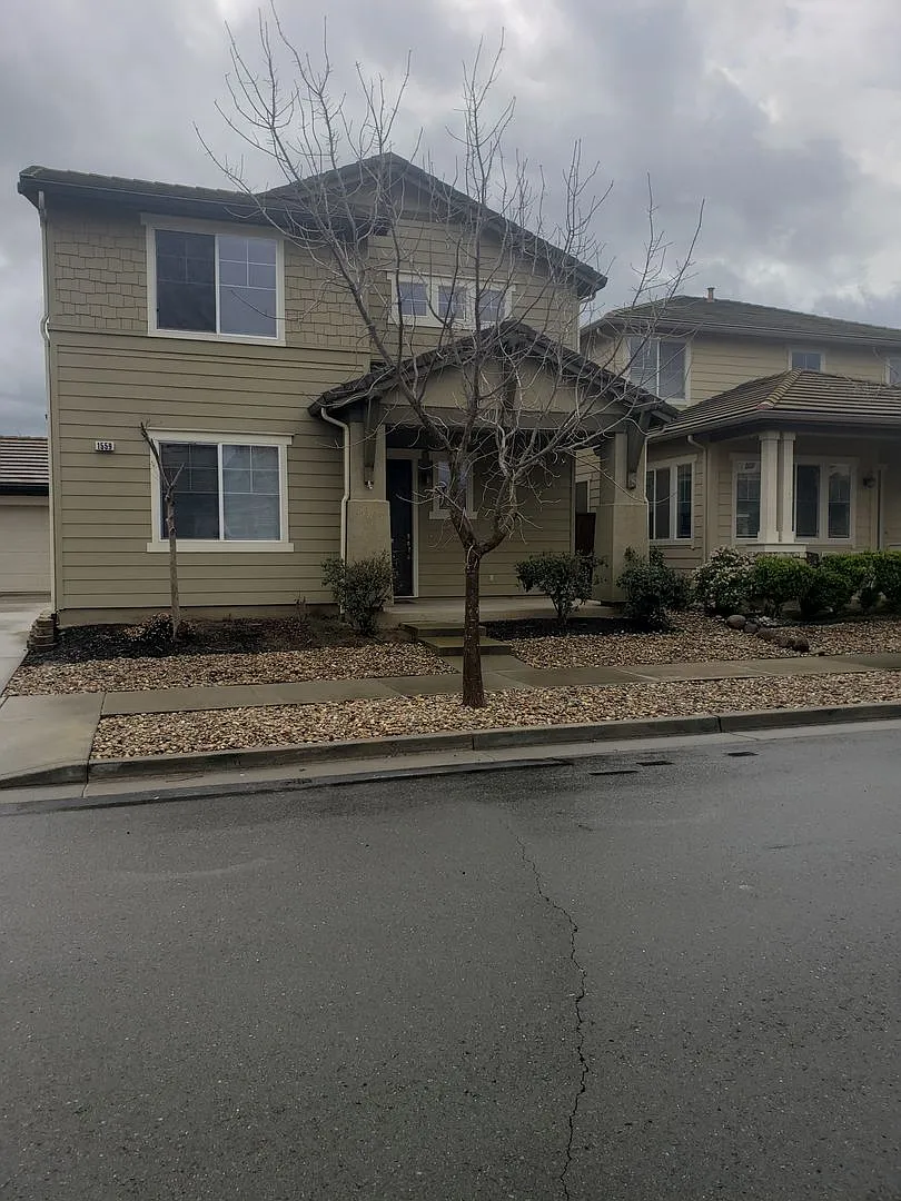 1559 Tommy Ln photo 1