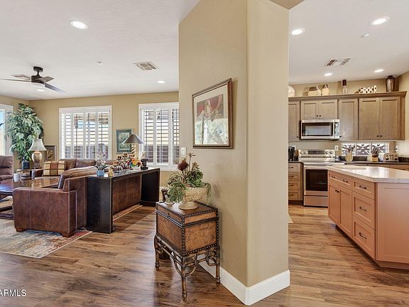 3rd image of 41544 N CEDAR CHASE Road