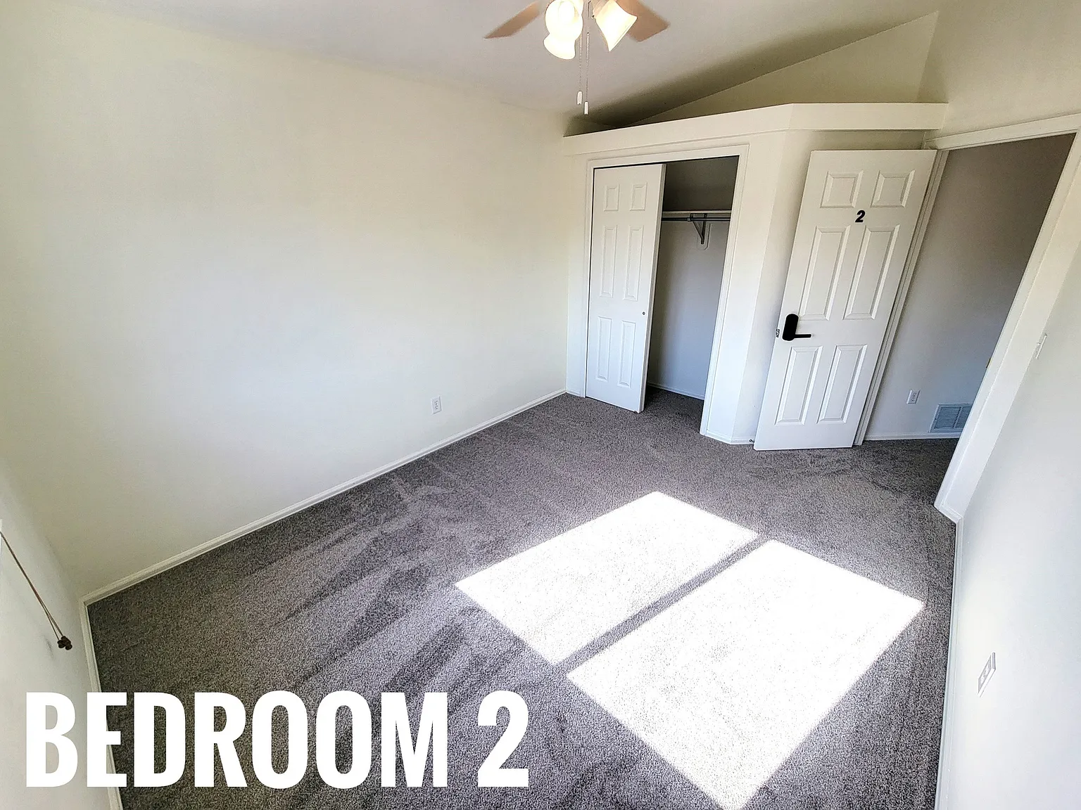 6 bed, 3.0 bath, 2512 sqft, $665 — Photo 1