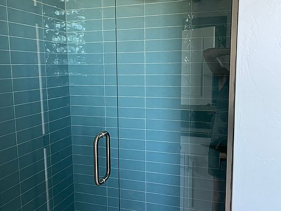3rd image of 2222D Willow Dr #68