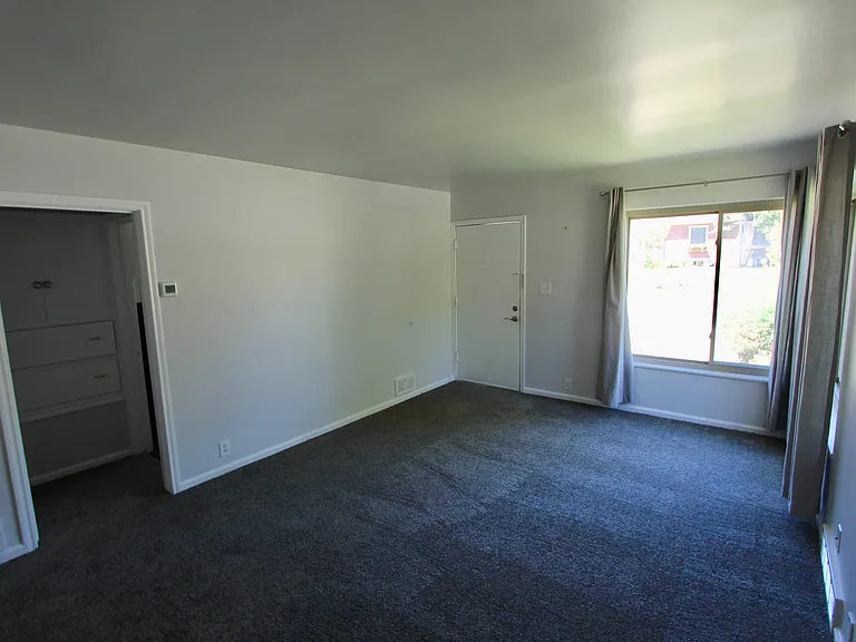 1832 S 1800 E — Photo 5