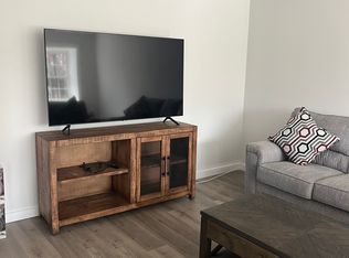 36 Shore Rd, Hampton Bays, NY 11946