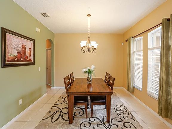 4th image of 14 Pleasent Hill Dr