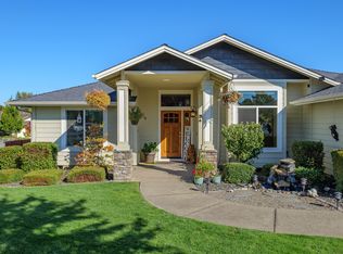 250 SW Jamee Kay Ln, Grants Pass, OR 97527