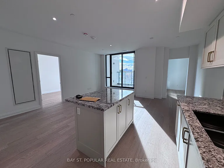 505 Glencairn Ave #231 — Photo 6