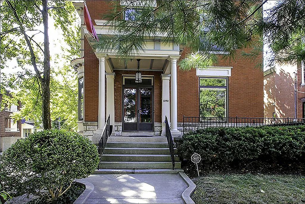 1190 East Broadway photo 1