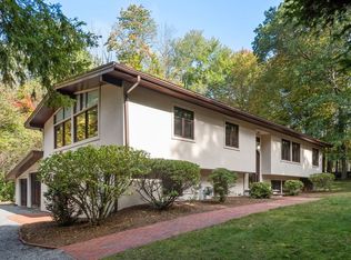 1 Lavelle Ln, Framingham, MA 01701