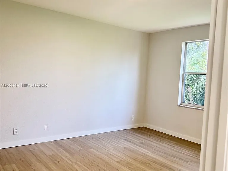 4946 SW 38th Way — Photo 28