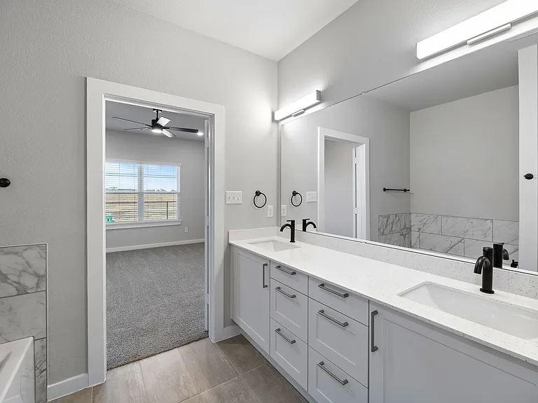 4011 Lecroy Ct — Photo 12