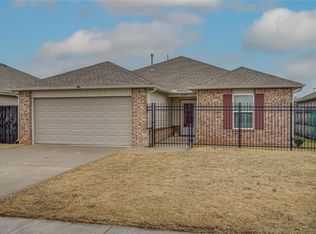 3123 Westbrook St, Chickasha, OK 73018