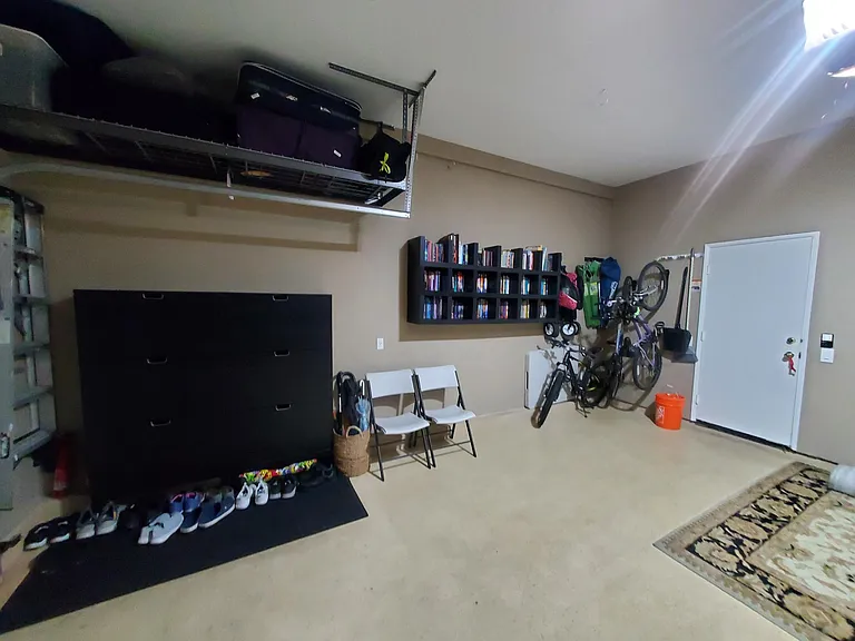 Garage: Plus storage wrack and bike wracks.