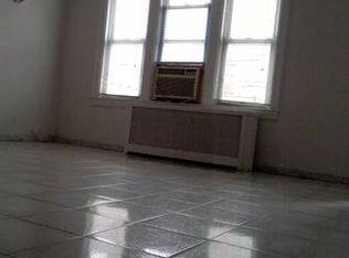 4126 74th St APT B2, Elmhurst, NY 11373