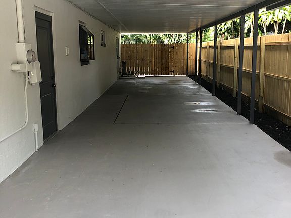 3rd image of 5046 31st Ave N