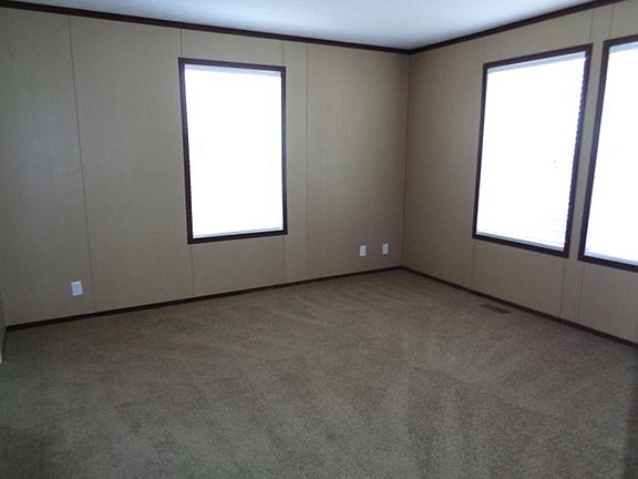 5th image of 214 Monticello Dr