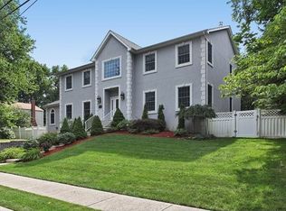 85 Roosevelt St, Closter, NJ 07624