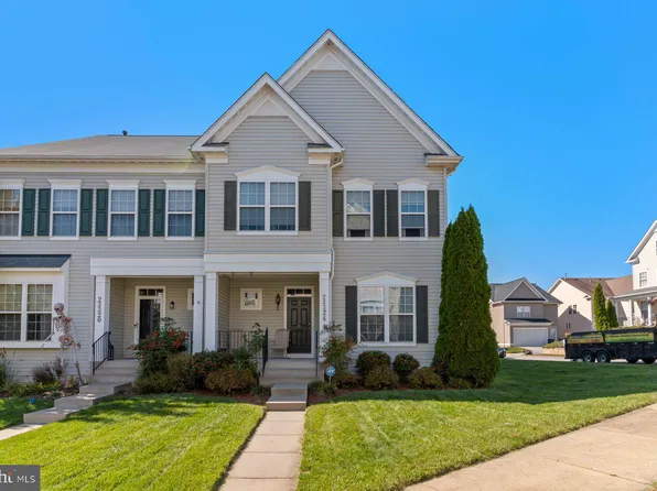 23324 Hyacinth Ln, California, MD 20619