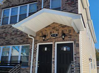 330 Taylor Ave, Bronx, NY 10473