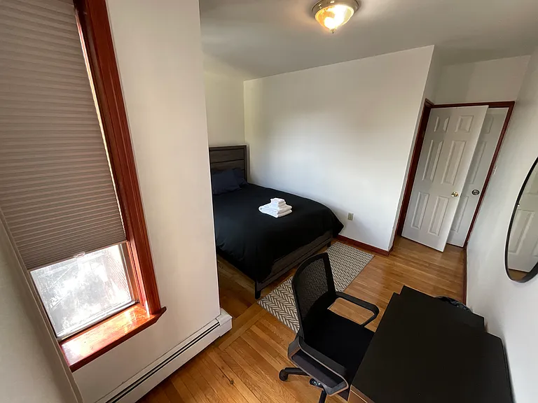 871 Harrison Ave #4 — Photo 12