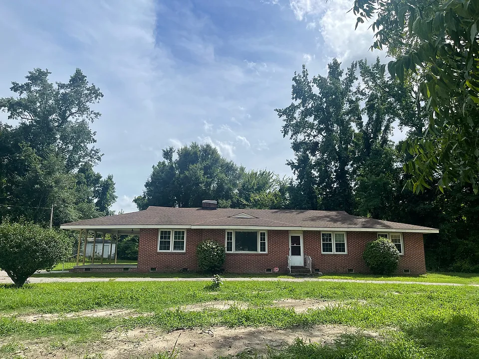 8175 W Mount Dr
