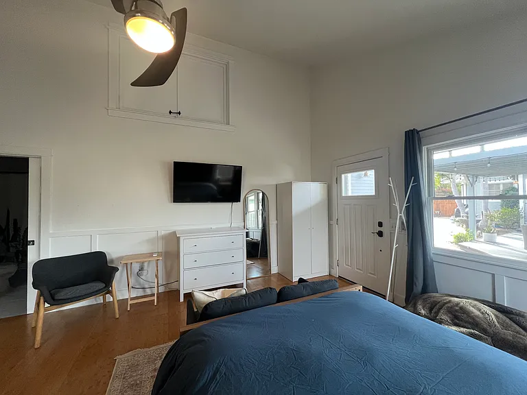 642 Euclid Ave — Photo 5