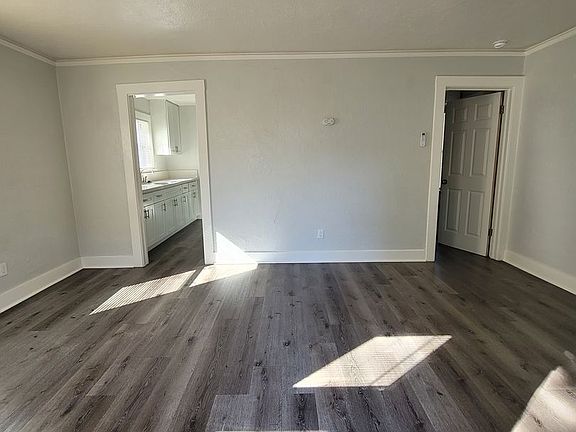 2nd image of 717 4th St #3