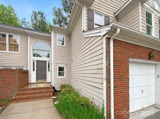 4818 Whistling Oak Ct, Charlotte, NC 28269