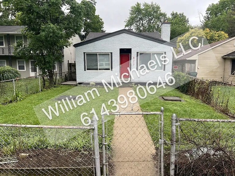 817 E Como Ave — Photo 2