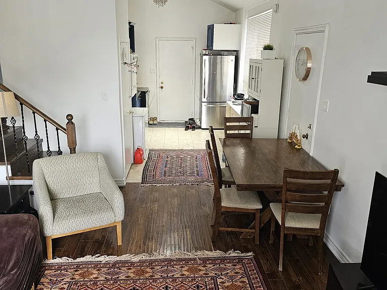 3242 Lawrence Ave E — Photo 21