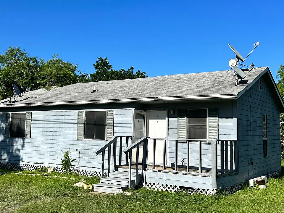 15401 S State Highway 123