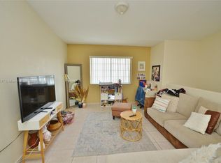 7271 NW 174th Ter APT 206, Hialeah, FL 33015