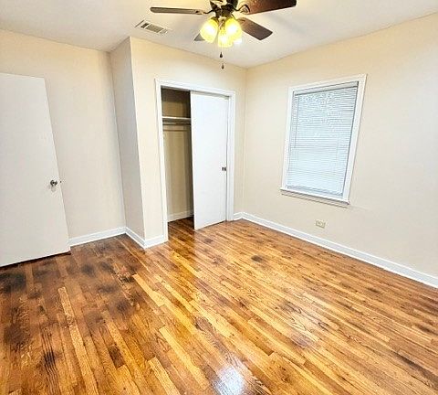 4th image of 303 3rd Ave SE