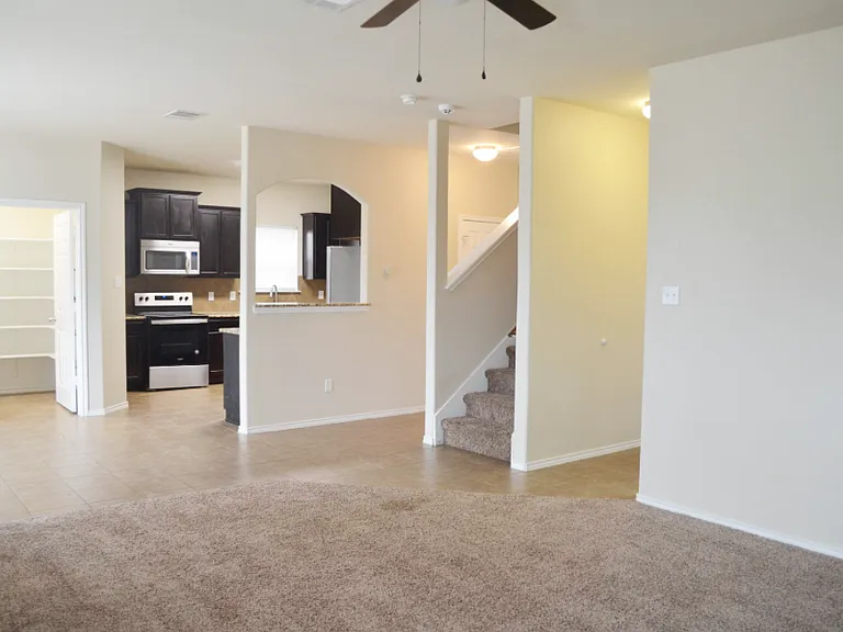 4808 Green Meadow St — Photo 17