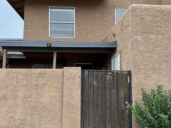 2nd image of 6935 W DEVONSHIRE Avenue #1361