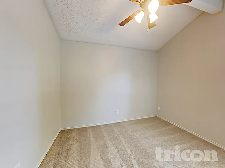 609 S Walnut Creek Dr — Photo 17