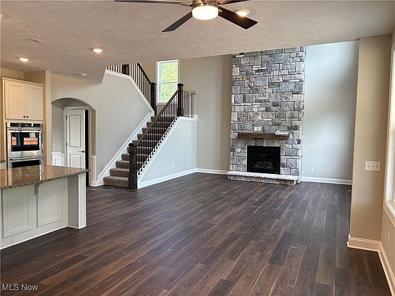 2nd image of 3596 Burrwood Dr