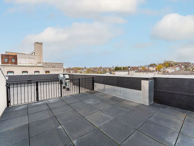 359 Claremont Ave #B — Photo 11