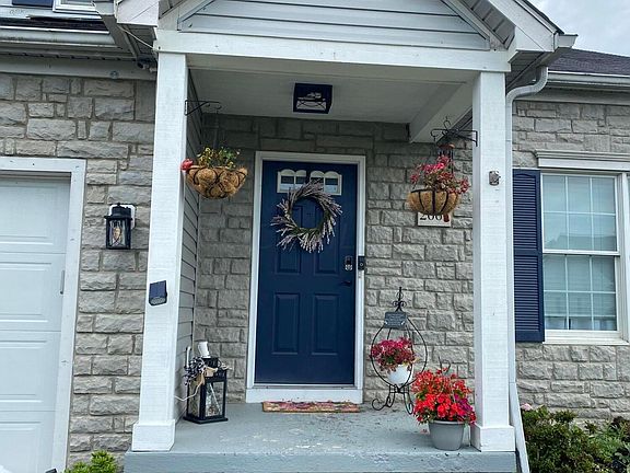 2nd image of 2660 Cross Creek Ave