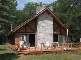 1425 Newport Trl, Oscoda, MI 48750