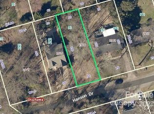 2909 Hanson Dr, Charlotte, NC 28207