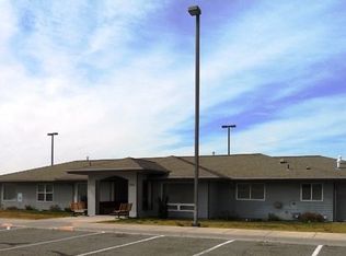1691 Washington Ct, Sunnyside, WA 98944