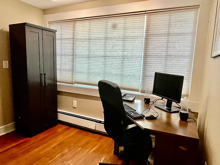 Main Level - Office