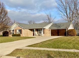 143 Eastview Dr, Bargersville, IN