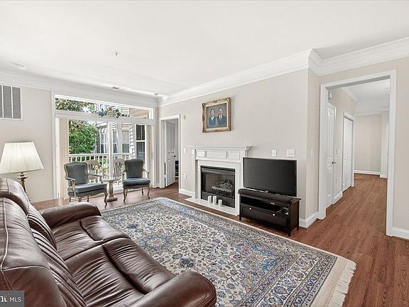 5th image of 2500 Waterside Dr Unit 103